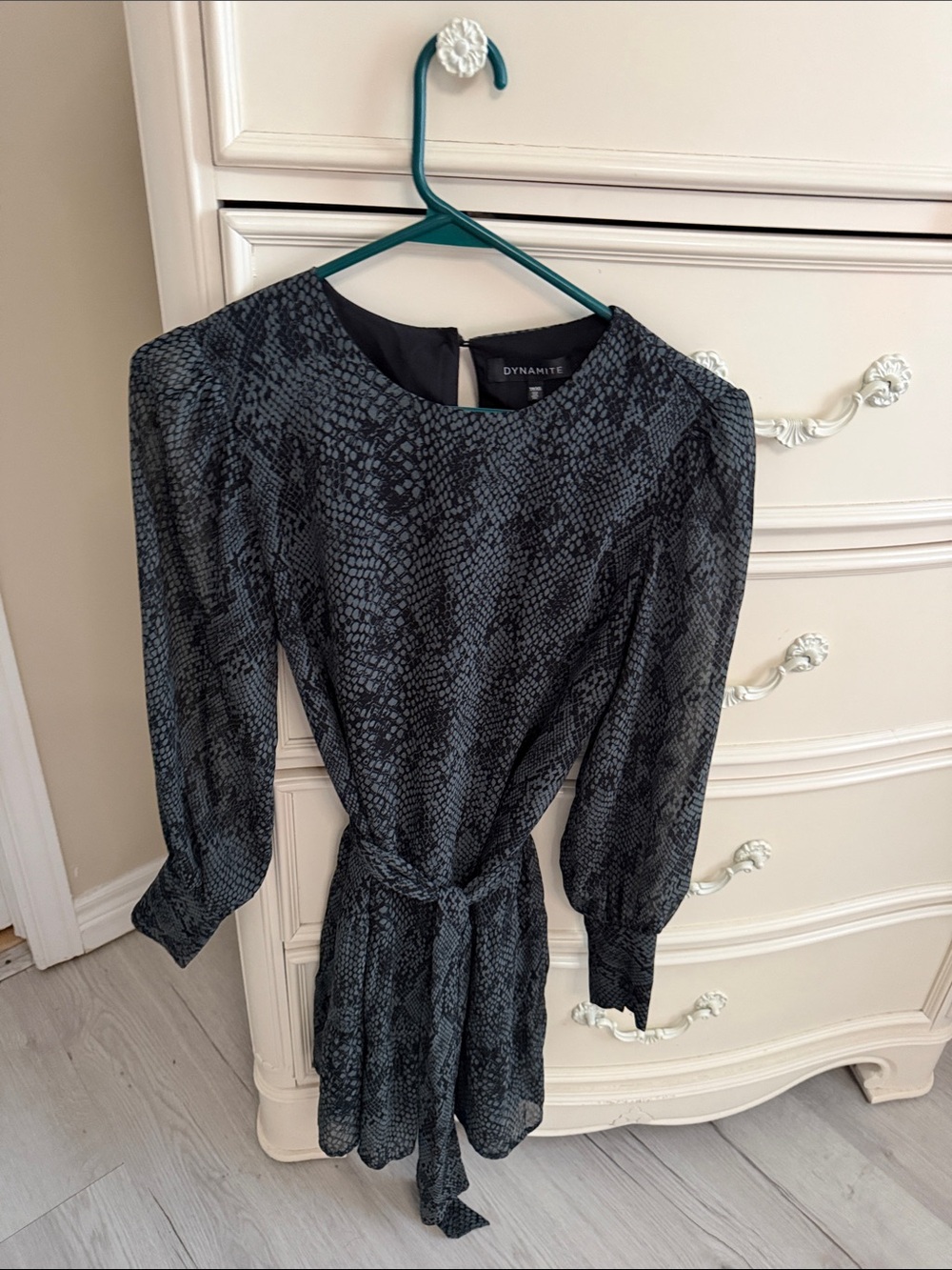Dynamite Black Snake-Print Long Sleeve Tie-Waist Dress